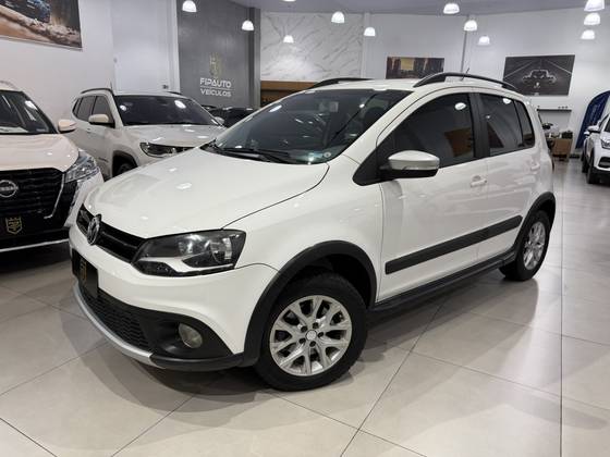 VOLKSWAGEN CROSSFOX 1.6 MI FLEX 8V 4P MANUAL