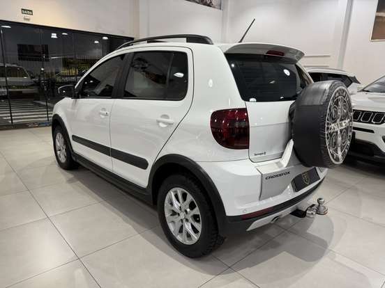 VOLKSWAGEN-CROSSFOX-1.6 MI FLEX 8V 4P MANUAL VOLKSWAGEN-CROSSFOX-2013