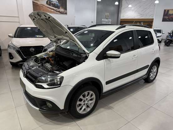 VOLKSWAGEN-CROSSFOX-1.6 MI FLEX 8V 4P MANUAL VOLKSWAGEN-CROSSFOX-2013