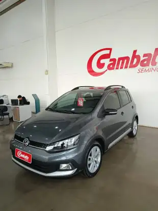 VOLKSWAGEN-FOX-2018