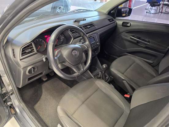 VOLKSWAGEN-GOL-2020
