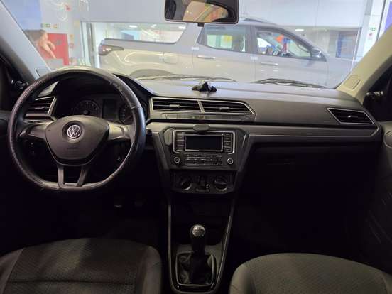 VOLKSWAGEN-GOL-2020
