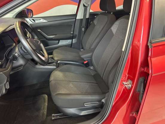 VOLKSWAGEN-NIVUS-1.0 200 TSI TOTAL FLEX COMFORTLINE AUTOMÁTICO VOLKSWAGEN-NIVUS-2025
