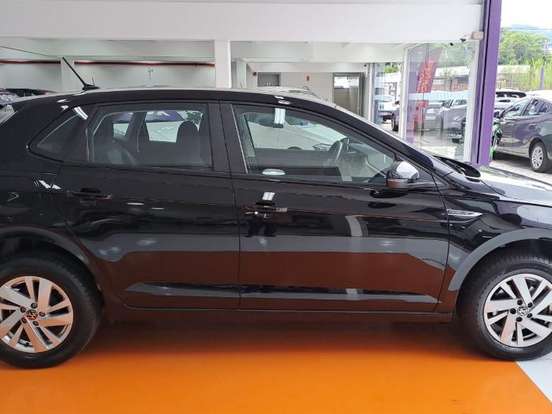 VOLKSWAGEN-POLO-1.0 170 TSI COMFORTLINE AUTOMÁTICO VOLKSWAGEN-POLO-2025