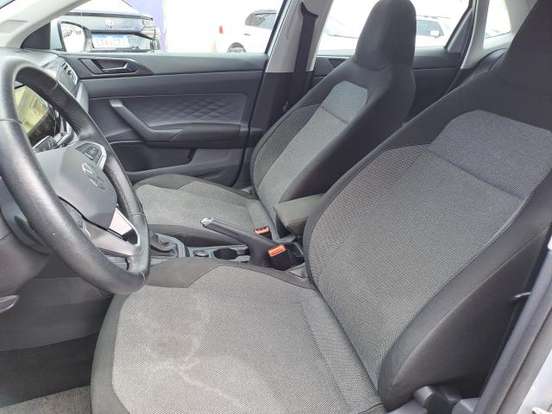 VOLKSWAGEN-POLO-2024