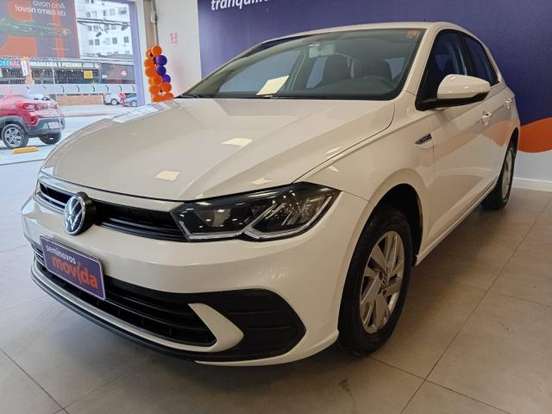 VOLKSWAGEN-POLO-2023