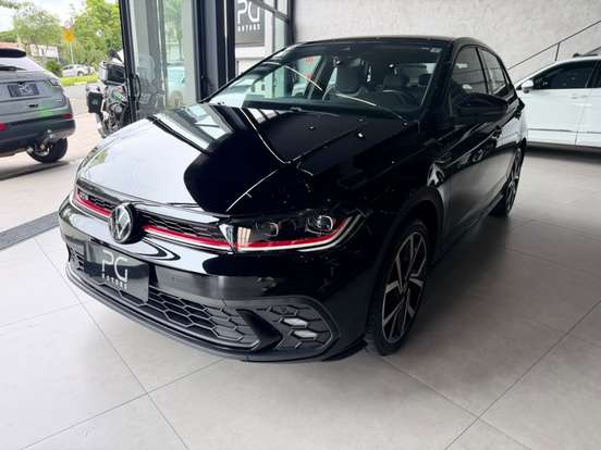 VOLKSWAGEN-POLO-2023