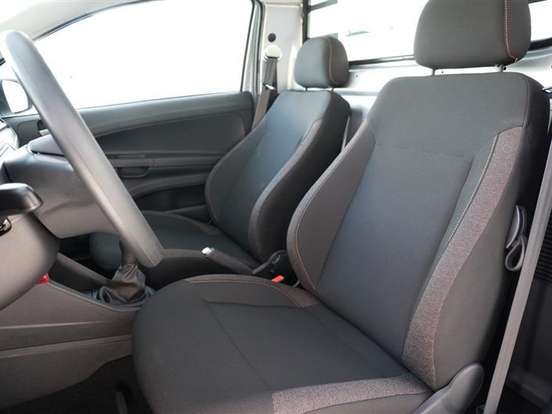 VOLKSWAGEN-SAVEIRO-1.6 MSI ROBUST CS 16V FLEX 2P MANUAL VOLKSWAGEN-SAVEIRO-2025