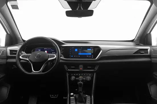 VOLKSWAGEN-TAOS-2022