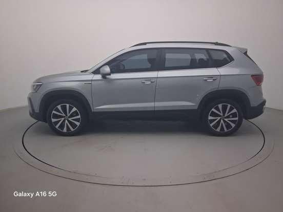 VOLKSWAGEN-TAOS-1.4 250 TSI TOTAL FLEX COMFORTLINE AUTOMÁTICO VOLKSWAGEN-TAOS-2024