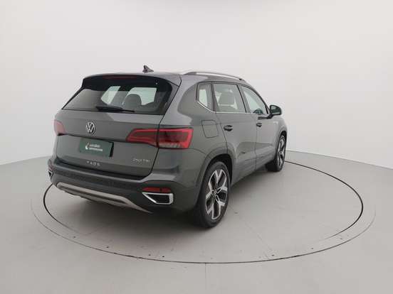 VOLKSWAGEN-TAOS-2024