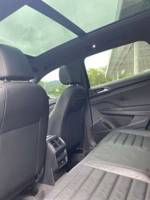 VOLKSWAGEN-TAOS-2022