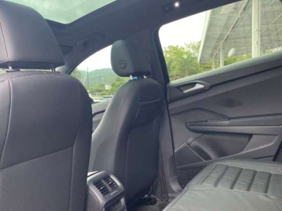 VOLKSWAGEN-TAOS-1.4 250 TSI TOTAL FLEX HIGHLINE AUTOMÁTICO VOLKSWAGEN-TAOS-2022