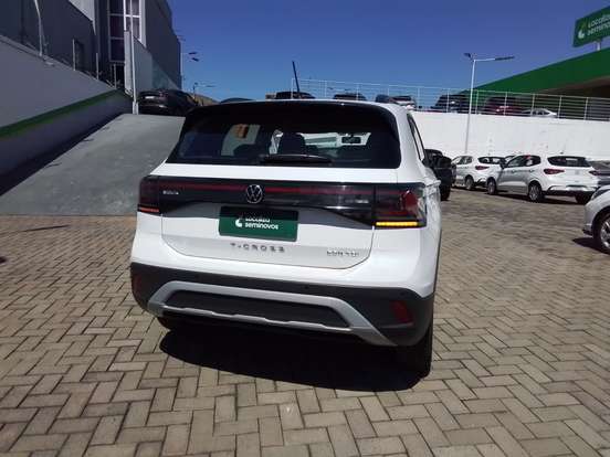 VOLKSWAGEN-T-CROSS-2025