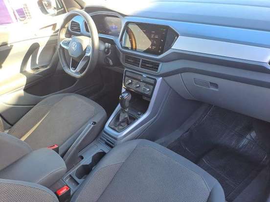 VOLKSWAGEN-T-CROSS-2023