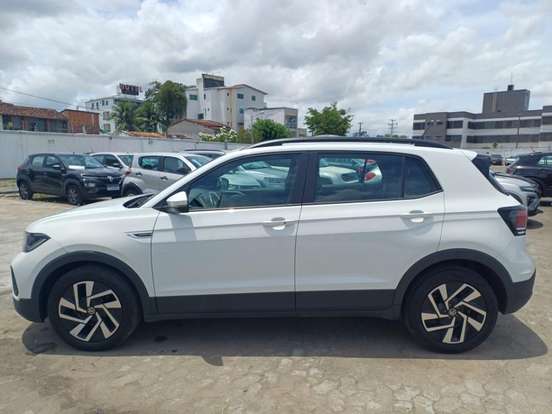 VOLKSWAGEN-T-CROSS-1.0 200 TSI TOTAL FLEX COMFORTLINE AUTOMÁTICO VOLKSWAGEN-T-CROSS-2025