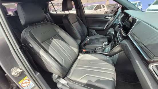 VOLKSWAGEN-T-CROSS-2024