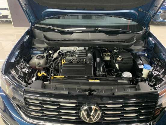 VOLKSWAGEN-T-CROSS-1.4 250 TSI TOTAL FLEX HIGHLINE AUTOMÁTICO VOLKSWAGEN-T-CROSS-2022