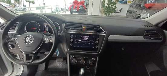 VOLKSWAGEN-TIGUAN-2019