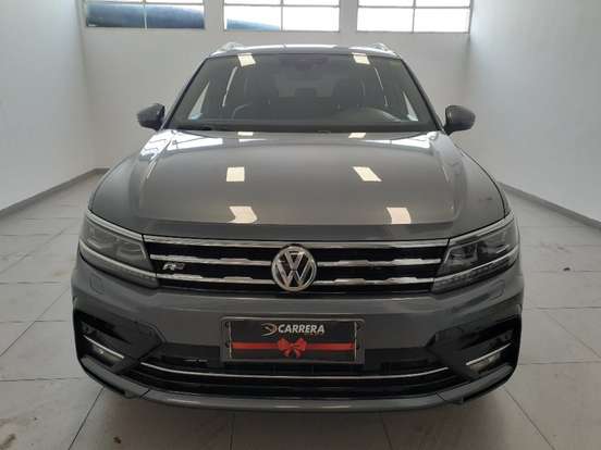 VOLKSWAGEN-TIGUAN-2021