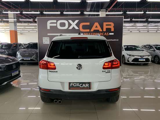 VOLKSWAGEN-TIGUAN-2.0 TSI 16V TURBO GASOLINA 4P TIPTRONIC VOLKSWAGEN-TIGUAN-2014
