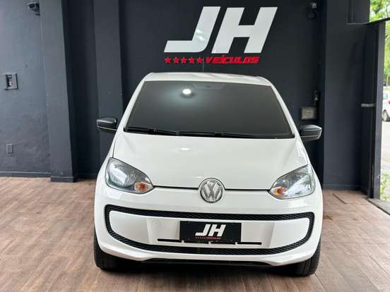 VOLKSWAGEN-UP-2015