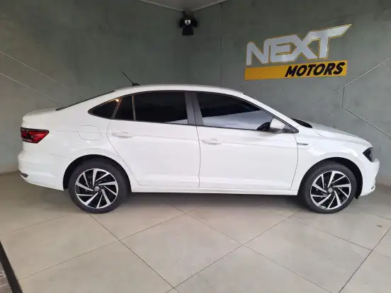 VOLKSWAGEN-VIRTUS-1.0 200 TSI HIGHLINE AUTOMÁTICO VOLKSWAGEN-VIRTUS-2022