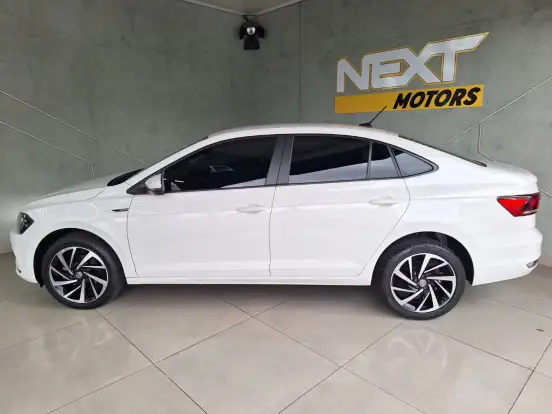 VOLKSWAGEN-VIRTUS-1.0 200 TSI HIGHLINE AUTOMÁTICO VOLKSWAGEN-VIRTUS-2022