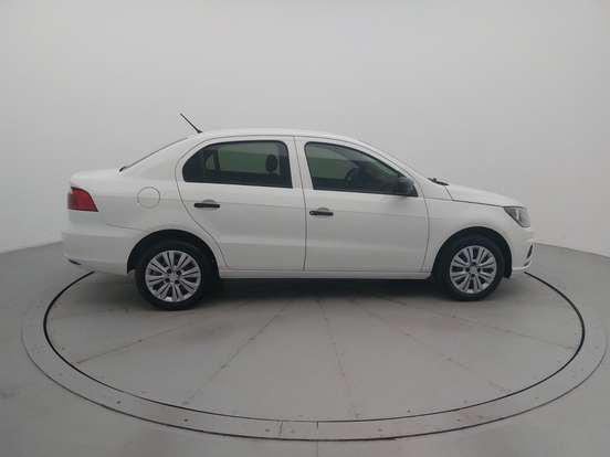 VOLKSWAGEN-VOYAGE-2022