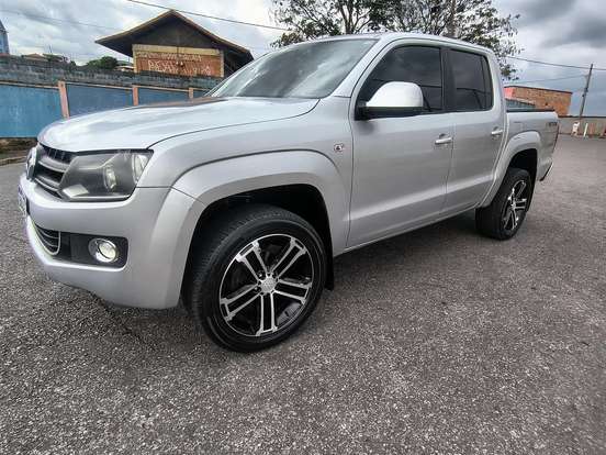 VOLKSWAGEN-AMAROK-2.0 4X4 CD 16V TURBO INTERCOOLER DIESEL 4P MANUAL VOLKSWAGEN-AMAROK-2013