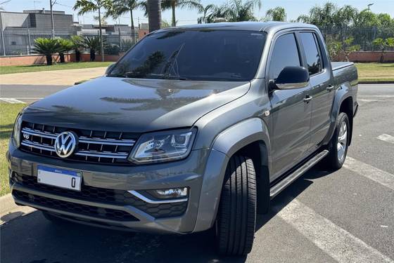 VOLKSWAGEN AMAROK 3.0 V6 TDI DIESEL HIGHLINE CD 4MOTION AUTOMÁTICO
