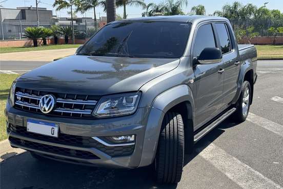VOLKSWAGEN-AMAROK-2023