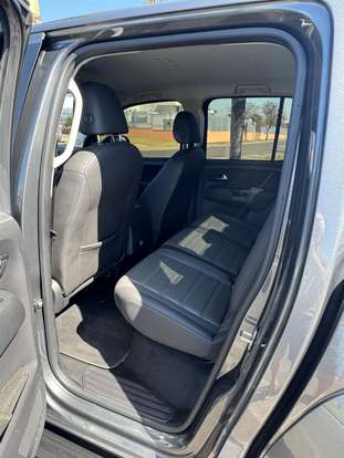 VOLKSWAGEN-AMAROK-2023