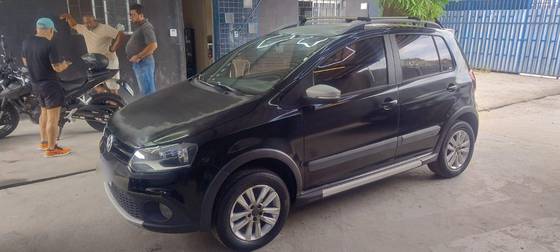 VOLKSWAGEN CROSSFOX 1.6 MI FLEX 8V 4P MANUAL