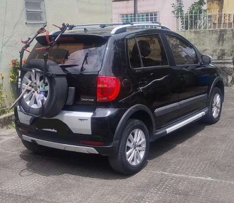 VOLKSWAGEN-CROSSFOX-2013
