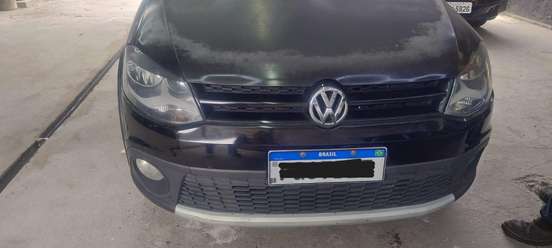VOLKSWAGEN-CROSSFOX-2013