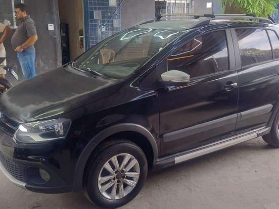 VOLKSWAGEN-CROSSFOX-1.6 MI FLEX 8V 4P MANUAL VOLKSWAGEN-CROSSFOX-2013