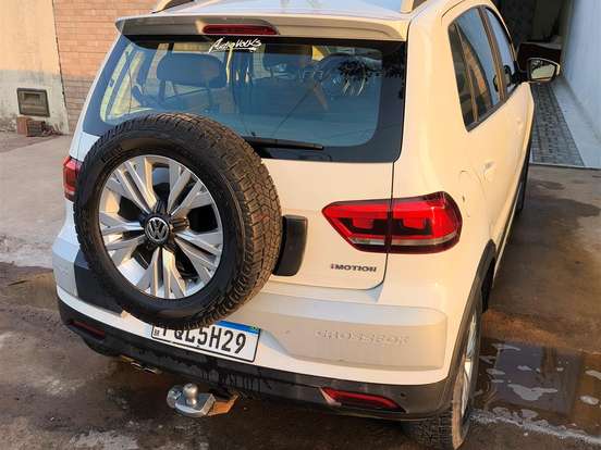 VOLKSWAGEN-CROSSFOX-1.6 MSI FLEX 16V 4P AUTOMATIZADO VOLKSWAGEN-CROSSFOX-2016