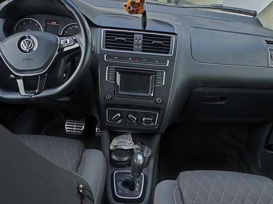 VOLKSWAGEN-CROSSFOX-1.6 MSI FLEX 16V 4P AUTOMATIZADO VOLKSWAGEN-CROSSFOX-2016