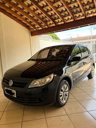 VOLKSWAGEN-GOL-2010
