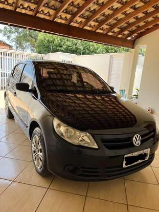 VOLKSWAGEN-GOL-2010