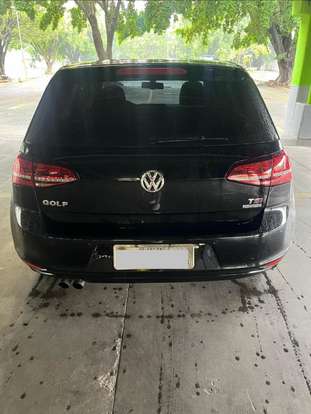 VOLKSWAGEN-GOLF-2015