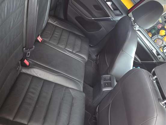 VOLKSWAGEN-GOLF-1.4 TSI HIGHLINE 16V GASOLINA 4P AUTOMÁTICO VOLKSWAGEN-GOLF-2013
