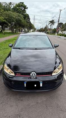 VOLKSWAGEN-GOLF-2016