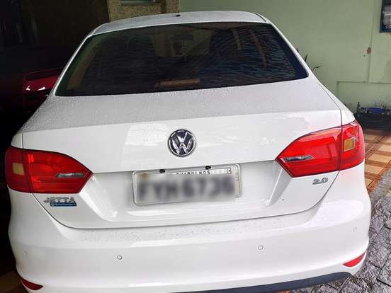 VOLKSWAGEN-JETTA-2.0 COMFORTLINE FLEX 4P TIPTRONIC VOLKSWAGEN-JETTA-2014