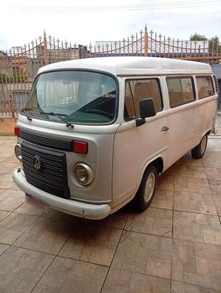 VOLKSWAGEN-KOMBI-1.4 MI STD 8V FLEX 4P MANUAL VOLKSWAGEN-KOMBI-2013
