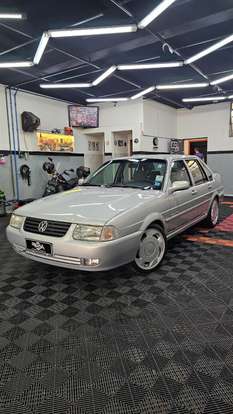 VOLKSWAGEN-SANTANA-2005
