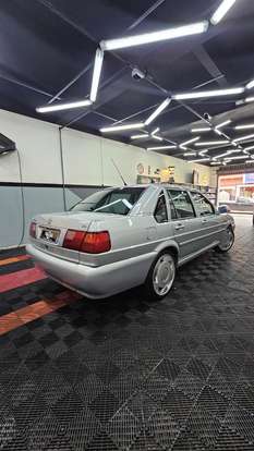 VOLKSWAGEN-SANTANA-2005