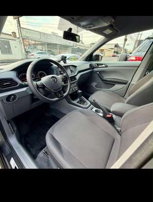 VOLKSWAGEN-T-CROSS-2020