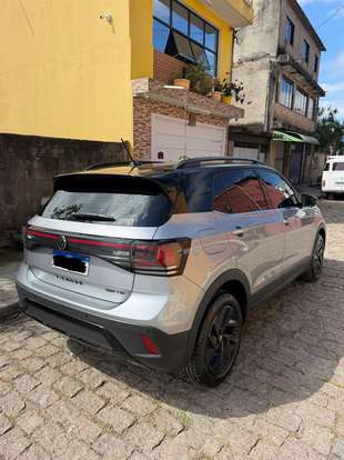 VOLKSWAGEN-T-CROSS-2025